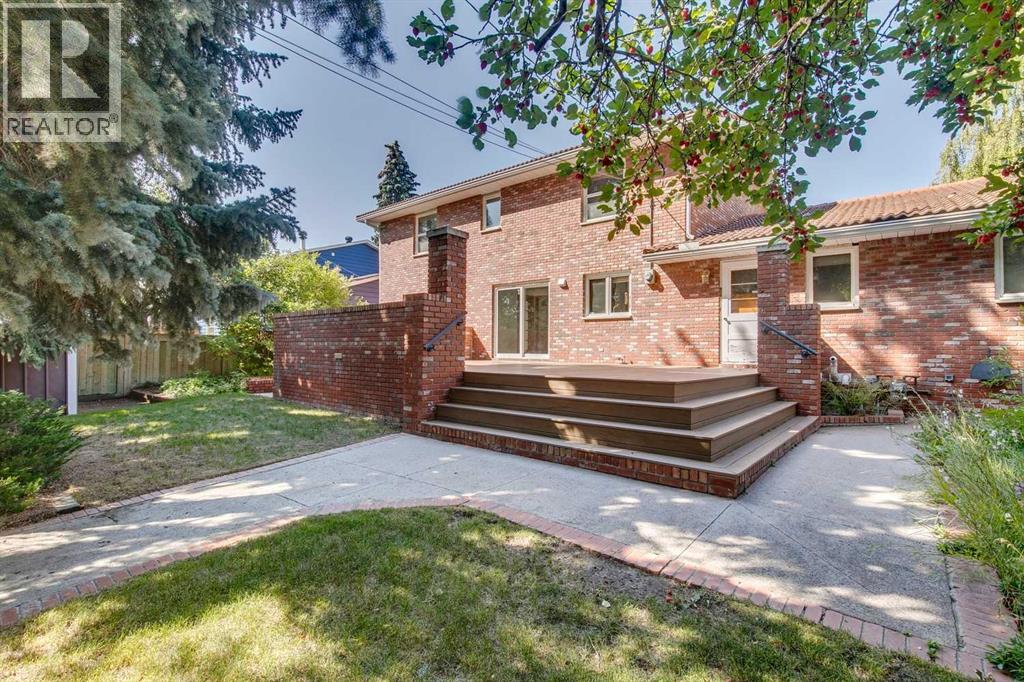 Photo 33 of 924 Kerfoot Crescent Sw, Calgary AB