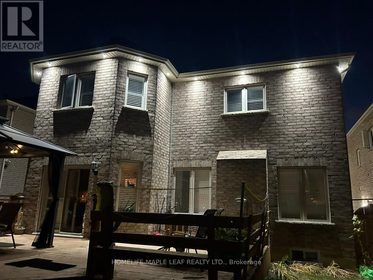 Photo 49 of 39 Birch Tree Trail, Brampton ON
