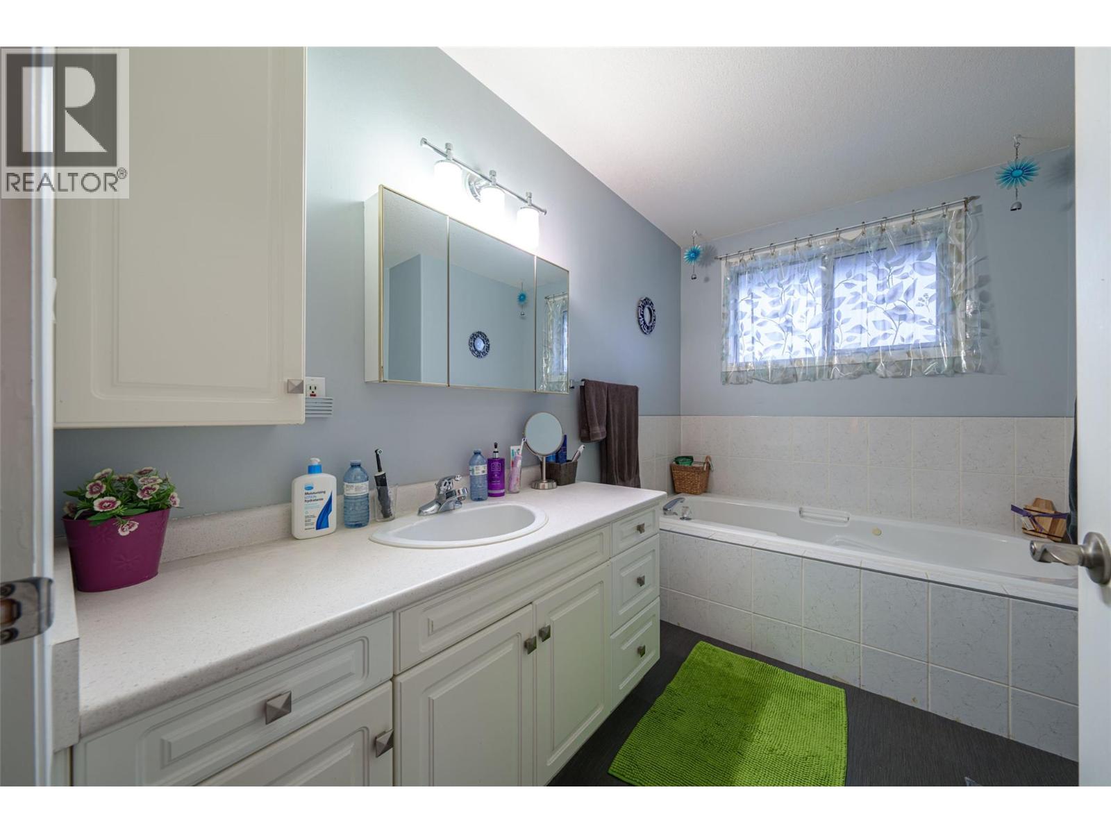  4963 Silver Star Road, Vernon