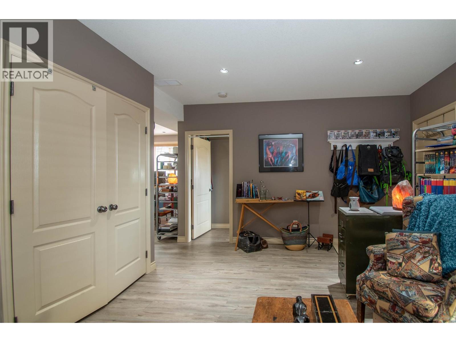  1377 Kendra Court, Kelowna