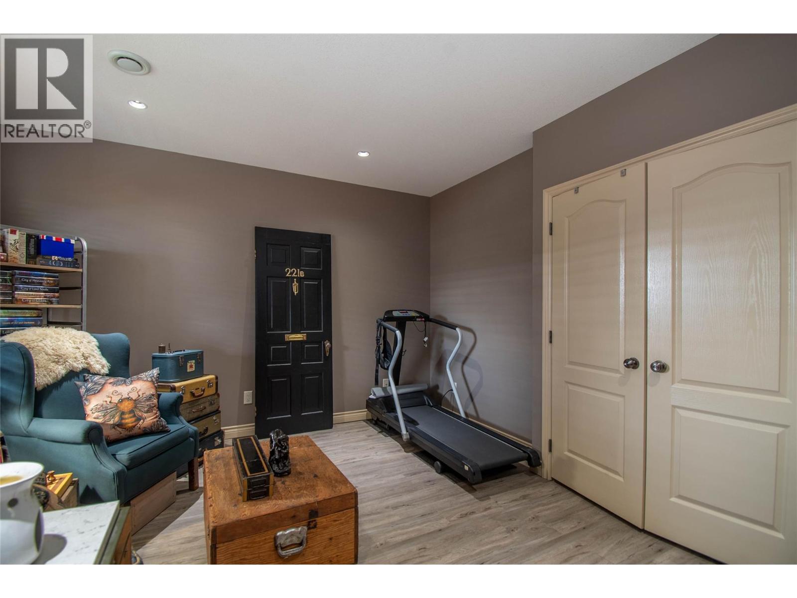  1377 Kendra Court, Kelowna