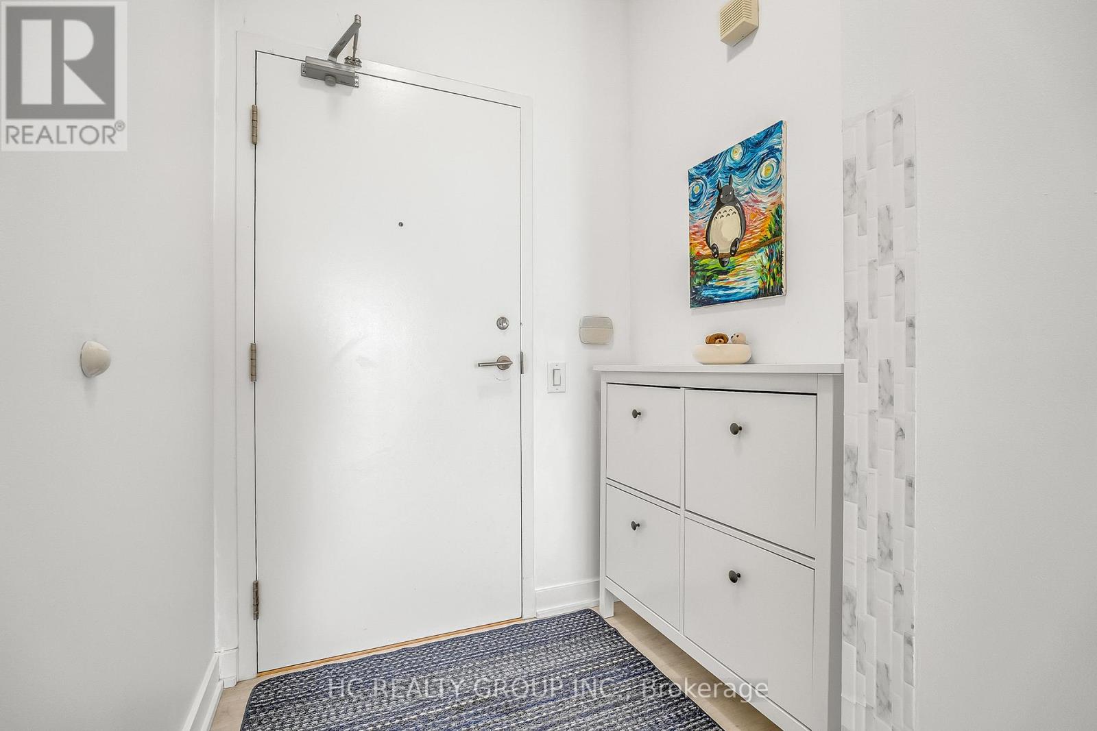 Photo 4 of 2205 33 Singer Court, Toronto ON