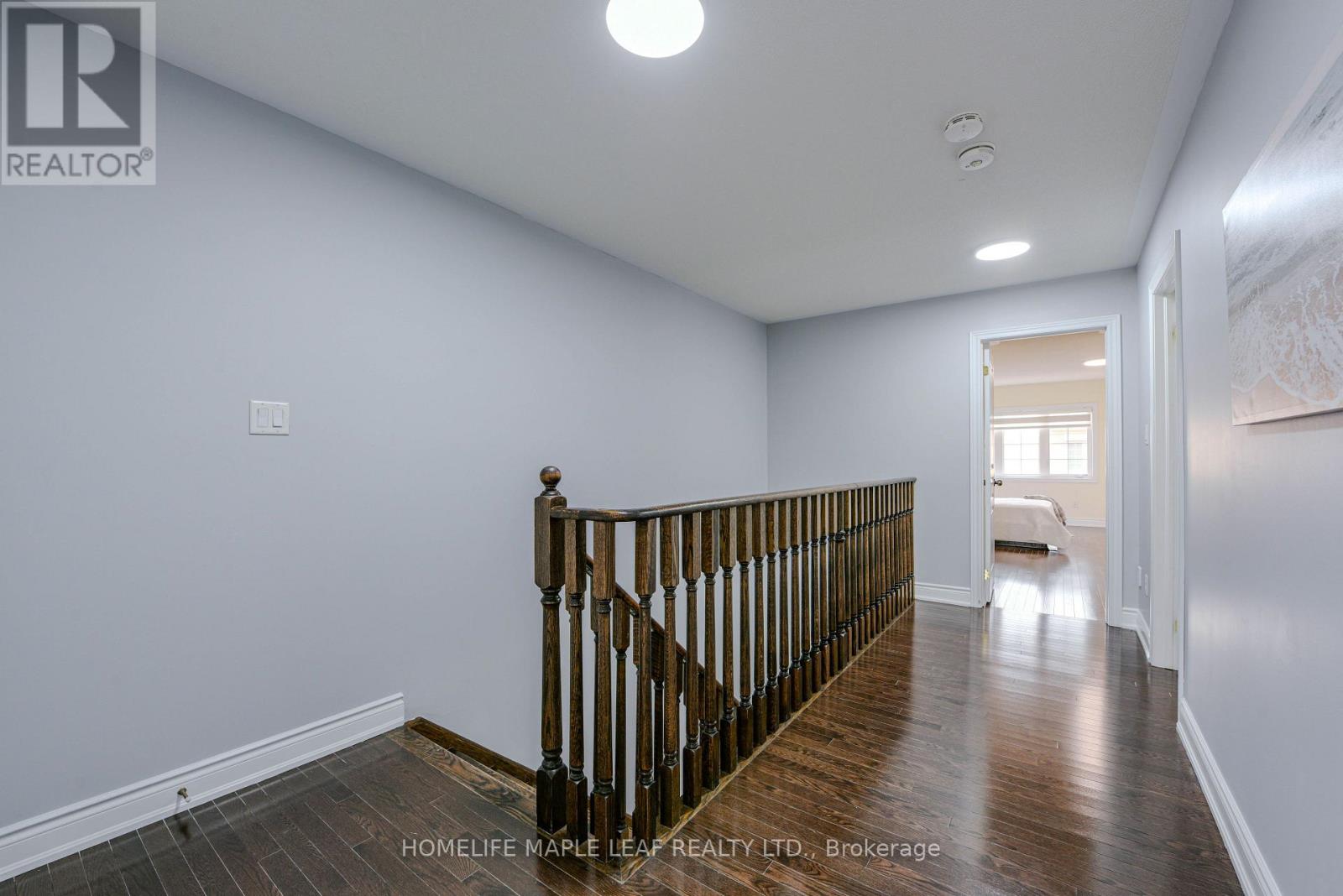 Photo 19 of Main Floor 15 Orangeblossom Trail, Brampton ON