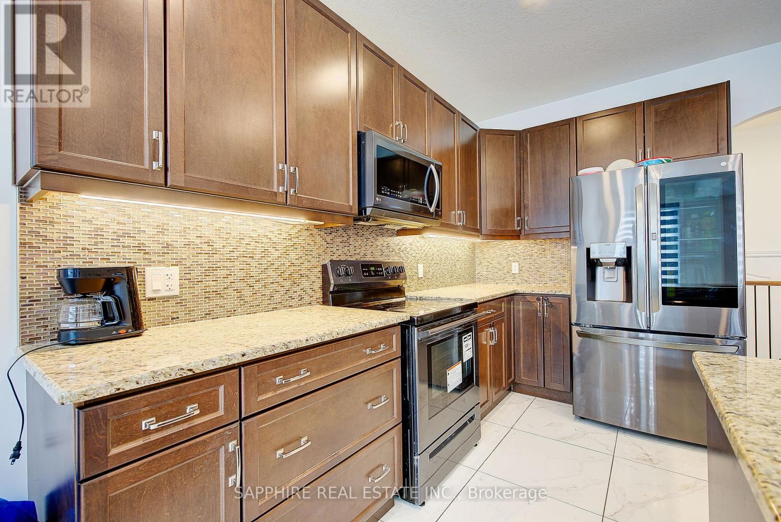 Photo 6 of 1763 Owen Lane, London North ON