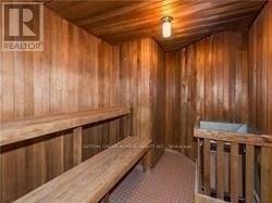 Photo 19 of 102 7460 Bathurst Street, Vaughan ON