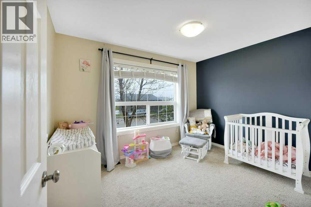 Photo 19 of 81 Terrace Heights Drive, Lacombe AB
