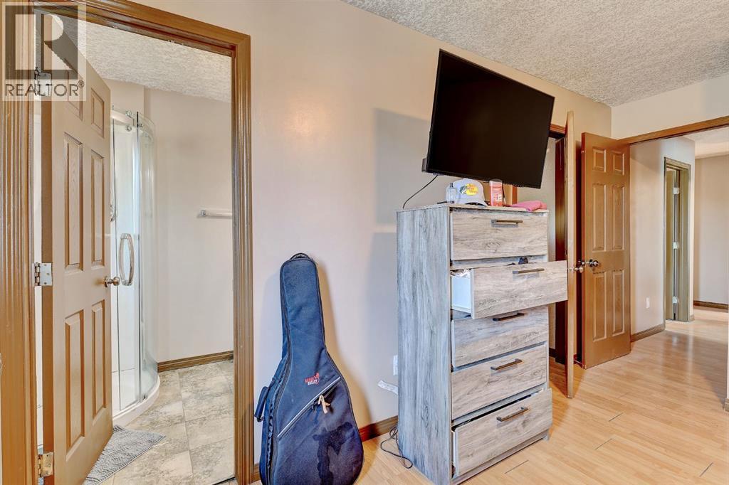 Photo 18 of A B 9273 94 Avenue, Grande Prairie AB