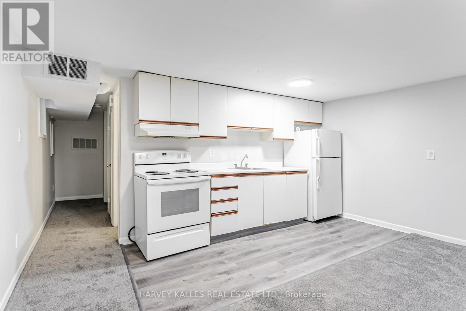 Photo 27 of 343 Greenwood Avenue, Toronto ON