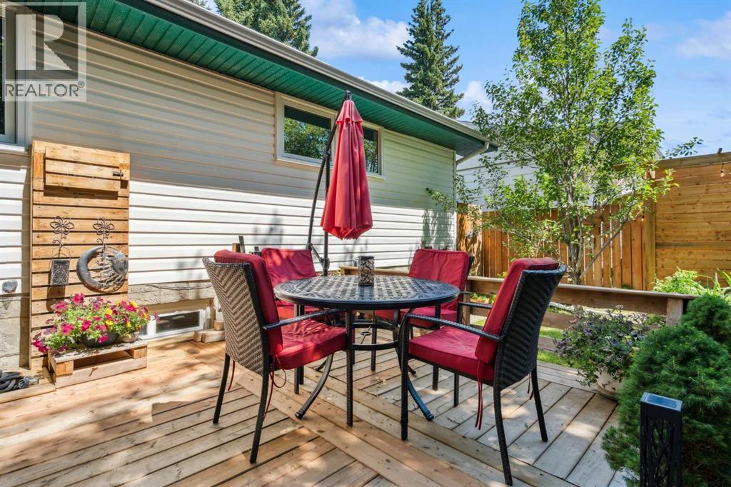 Photo 34 of 343 Canterbury Drive Sw, Calgary AB