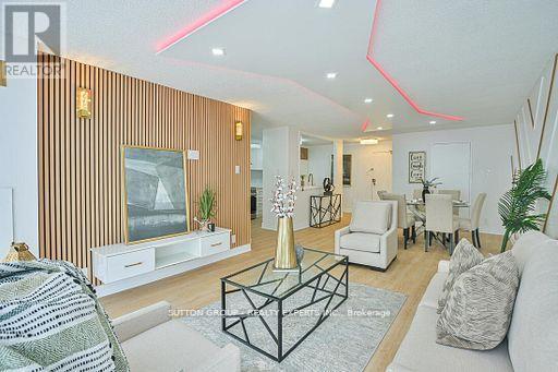 Photo 2 of 713 35 Trailwood Drive, Mississauga ON