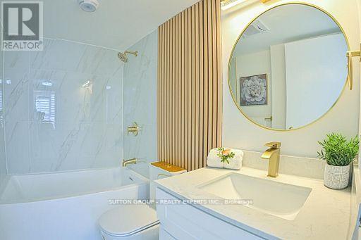 Photo 24 of 713 35 Trailwood Drive, Mississauga ON
