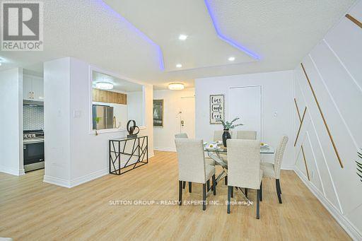 Photo 8 of 713 35 Trailwood Drive, Mississauga ON