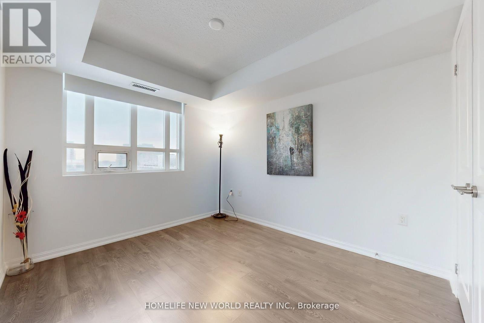 Photo 14 of 714 125 Western Battery Road, Toronto ON