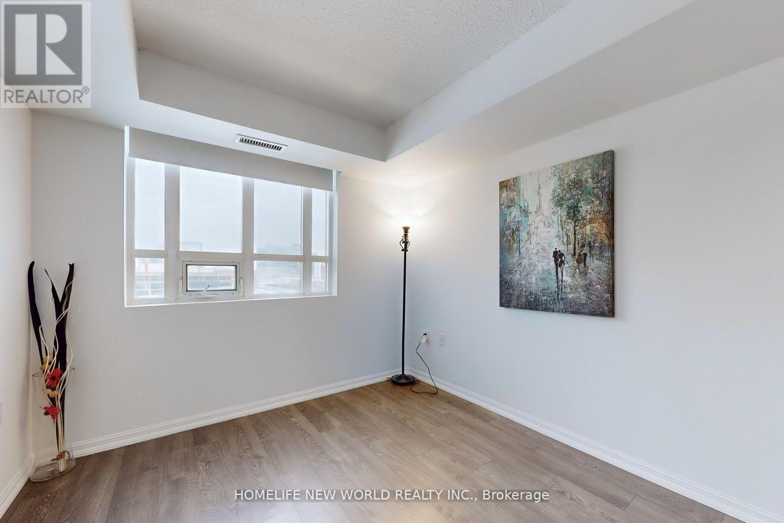 Photo 15 of 714 125 Western Battery Road, Toronto ON