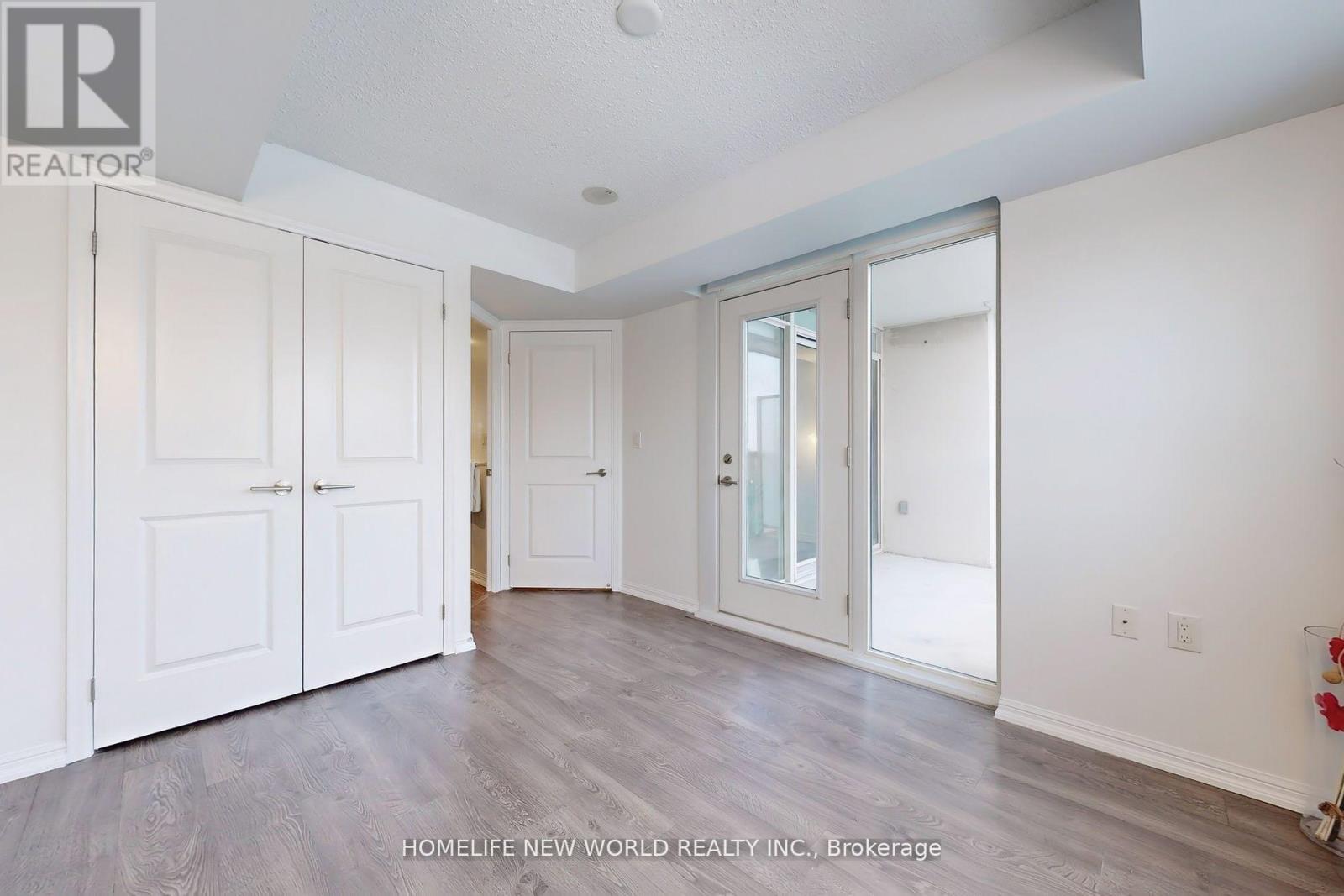 Photo 17 of 714 125 Western Battery Road, Toronto ON