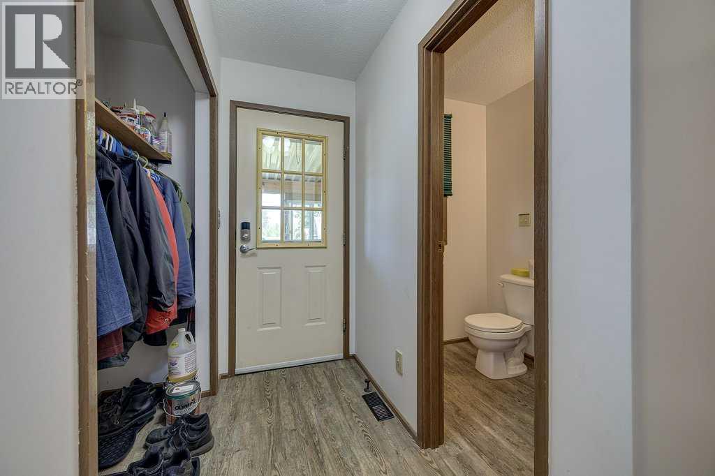 39321 Range Road 273, Rural Lacombe County
