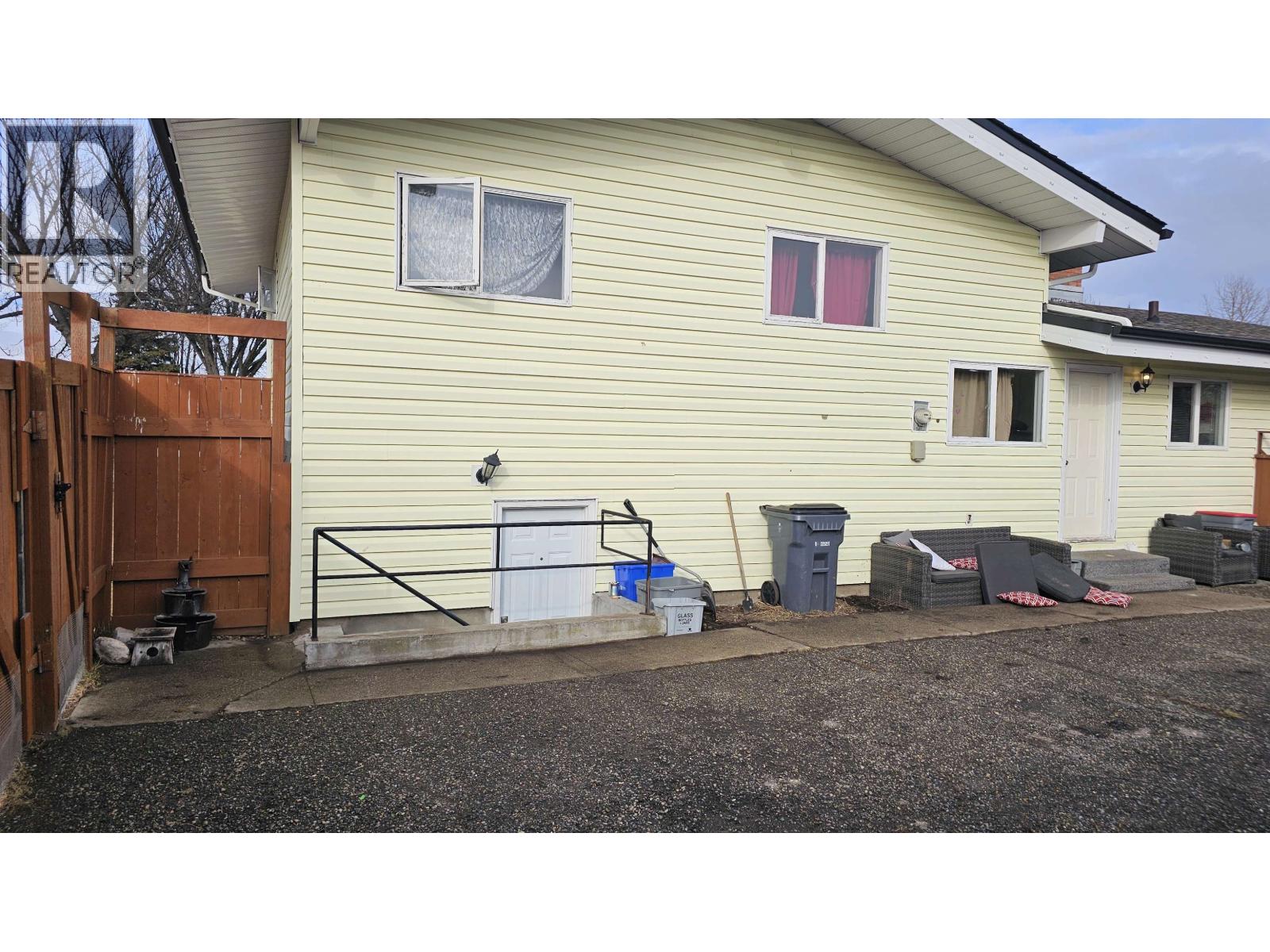 Photo 7 of 1207 Garvin Street, Prince George BC