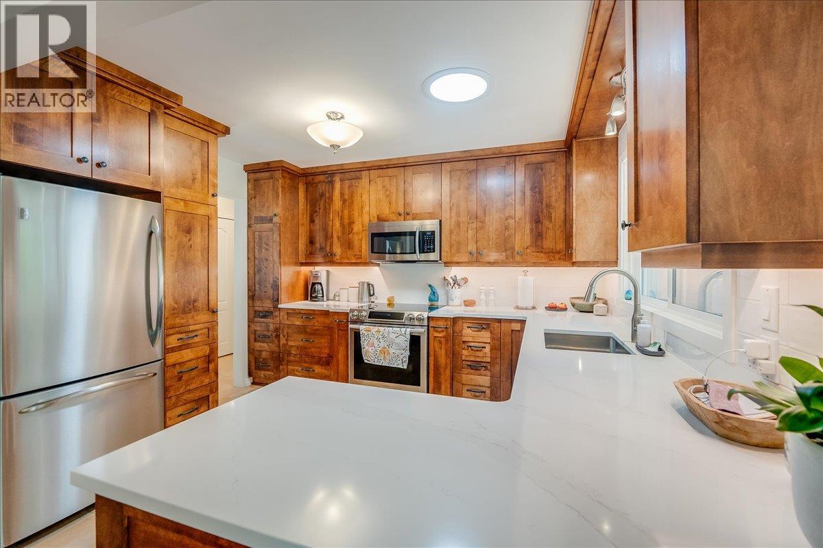 2321 McBride Street, Trail