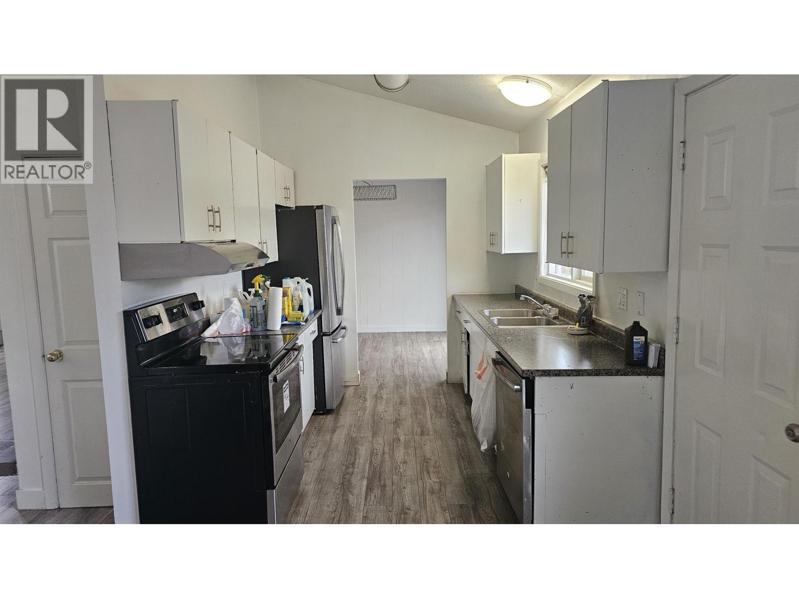 Photo 14 of 1207 Garvin Street, Prince George BC