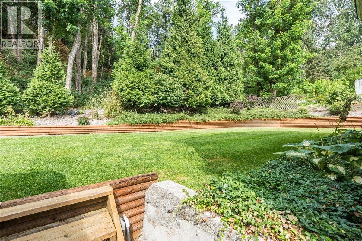 2321 McBride Street, Trail