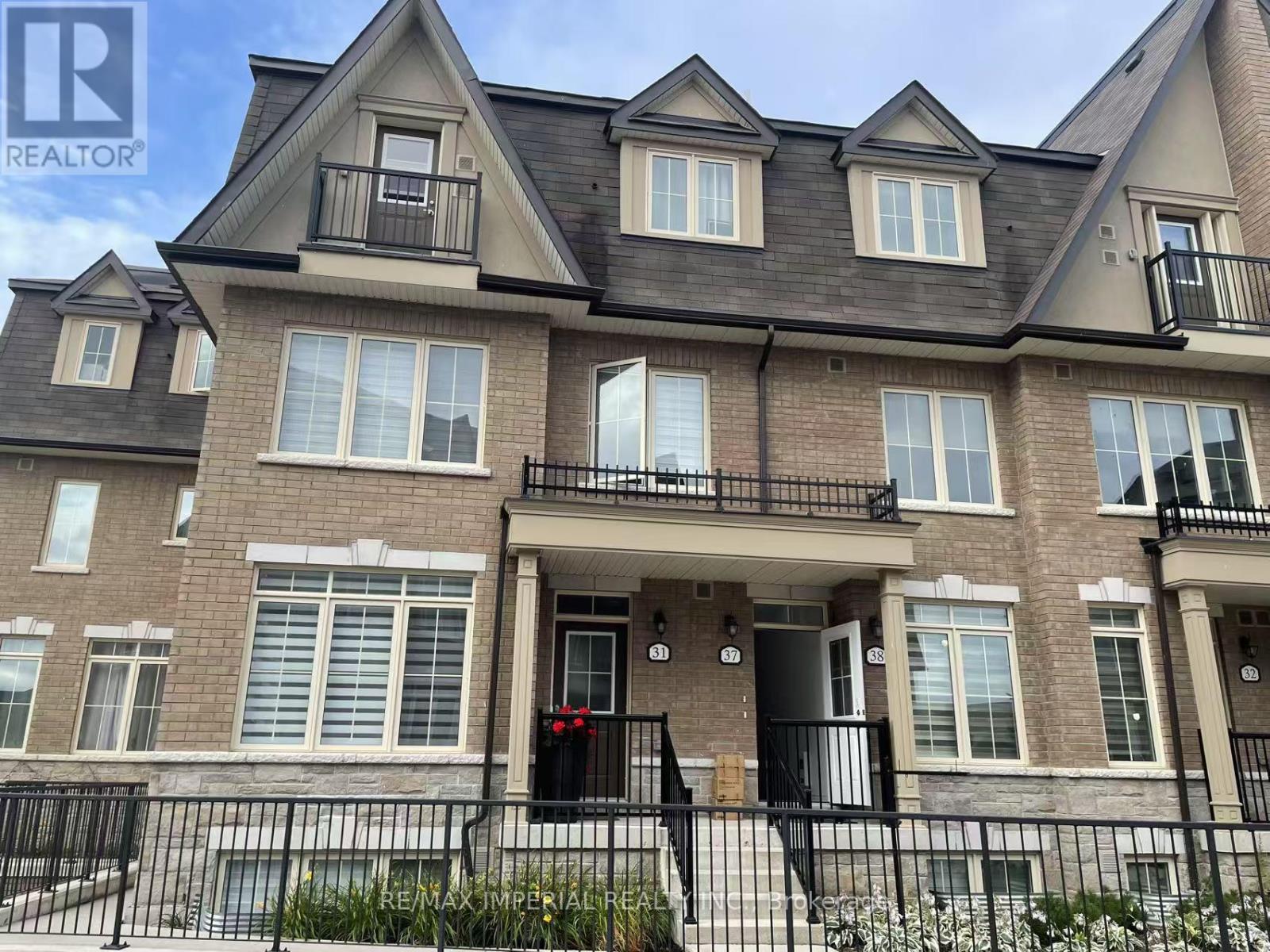 Photo 1 of Bedroom One 181 Parktree Drive, Vaughan ON
