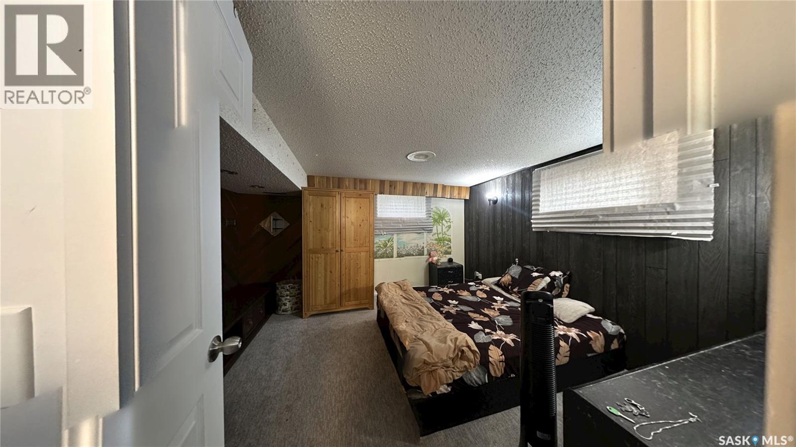 Photo 25 of 41 Cartier Crescent, Saskatoon SK