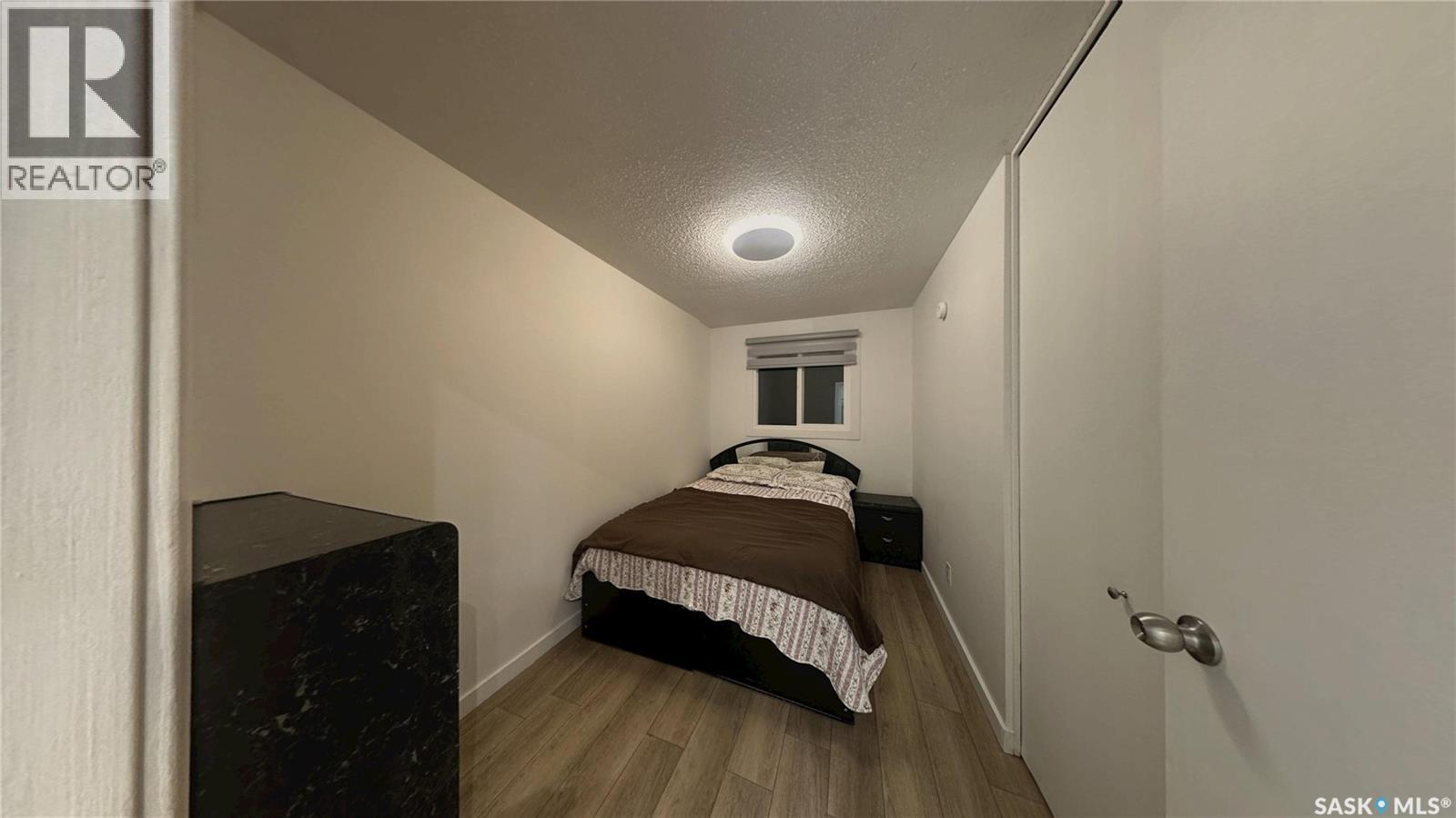 Photo 13 of 41 Cartier Crescent, Saskatoon SK