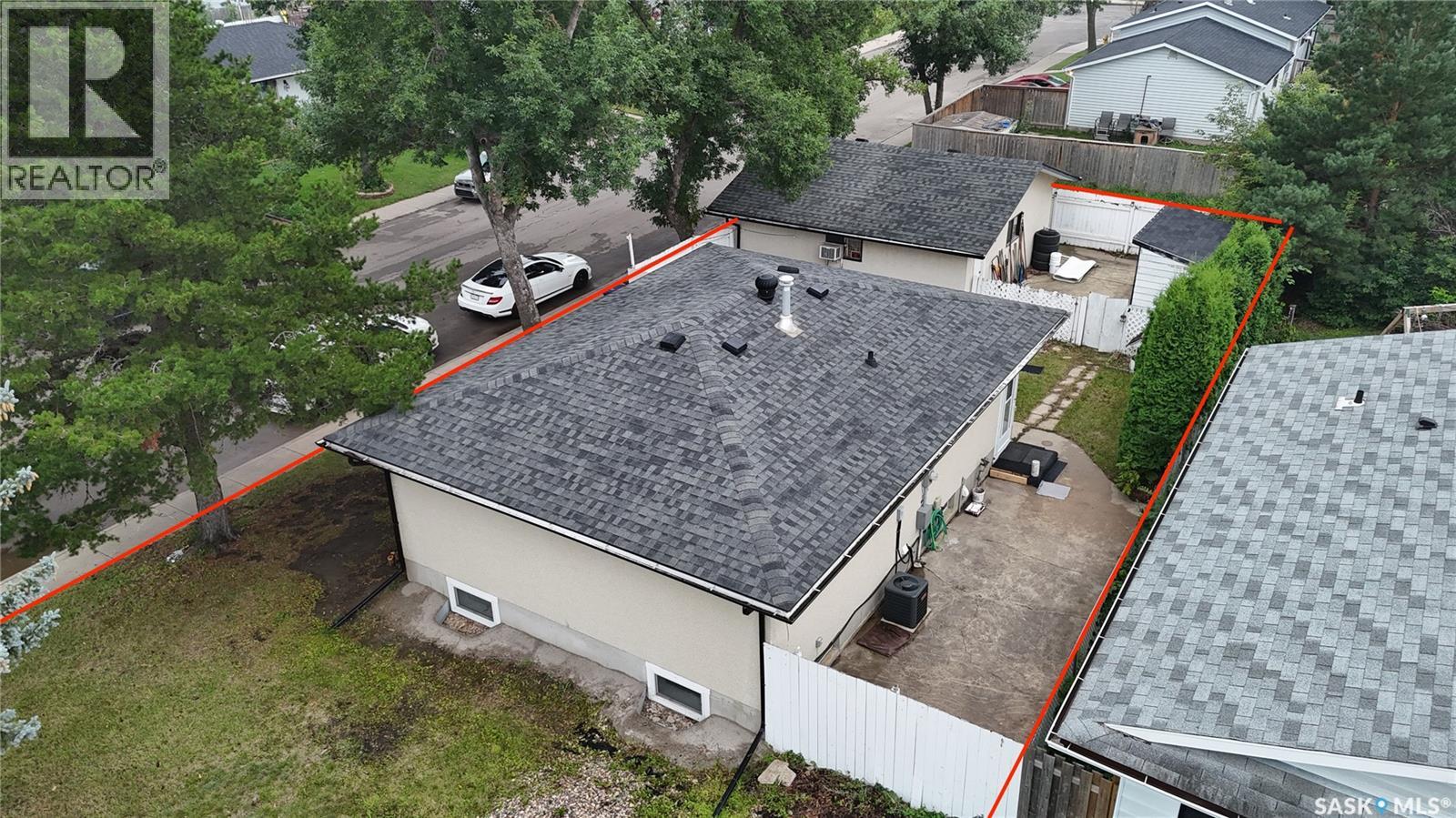 Photo 28 of 41 Cartier Crescent, Saskatoon SK