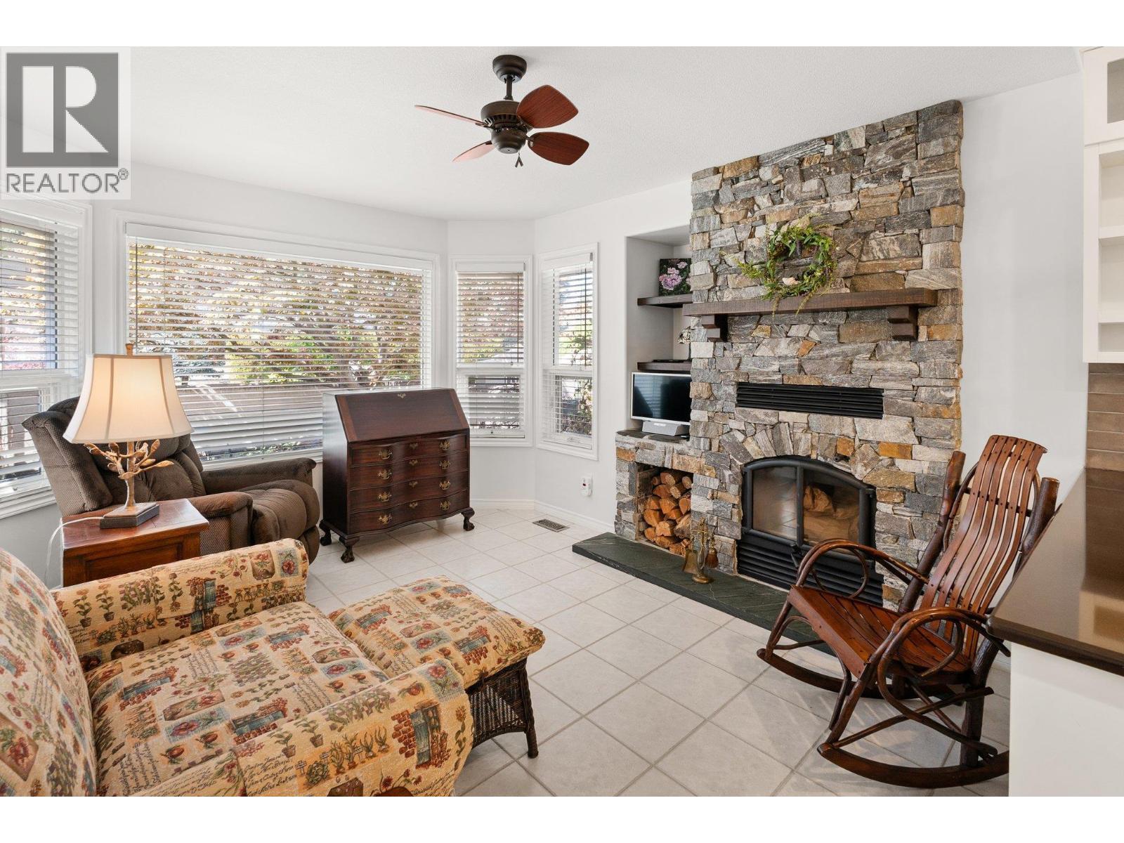  3889 Gallaghers Other, Kelowna