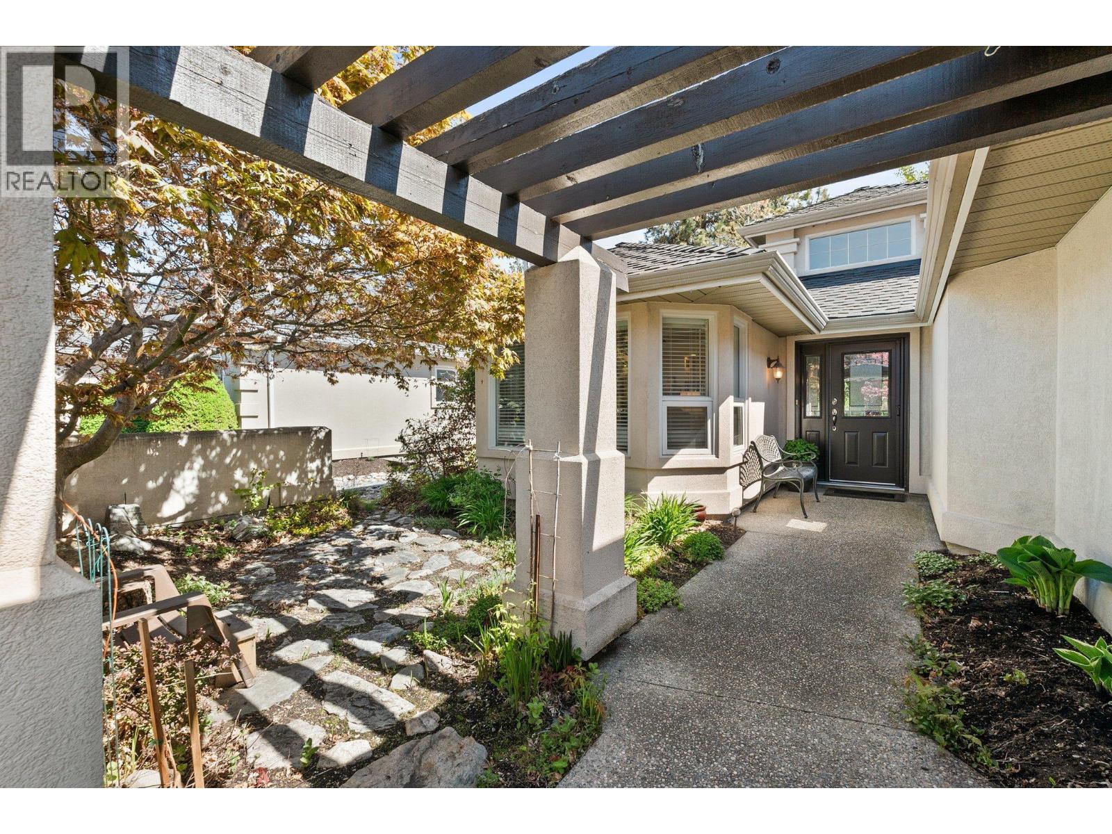  3889 Gallaghers Other, Kelowna