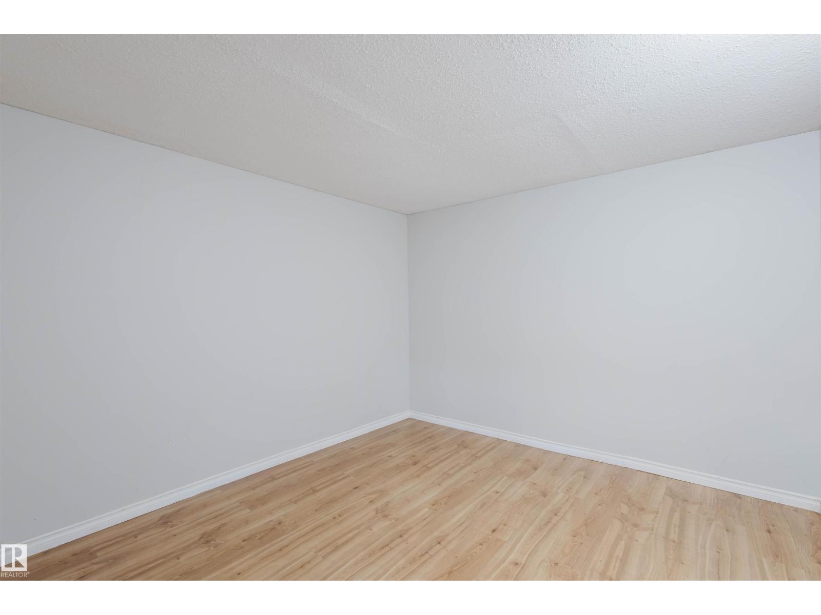 Photo 27 of 18160 81 Av Nw, Edmonton AB