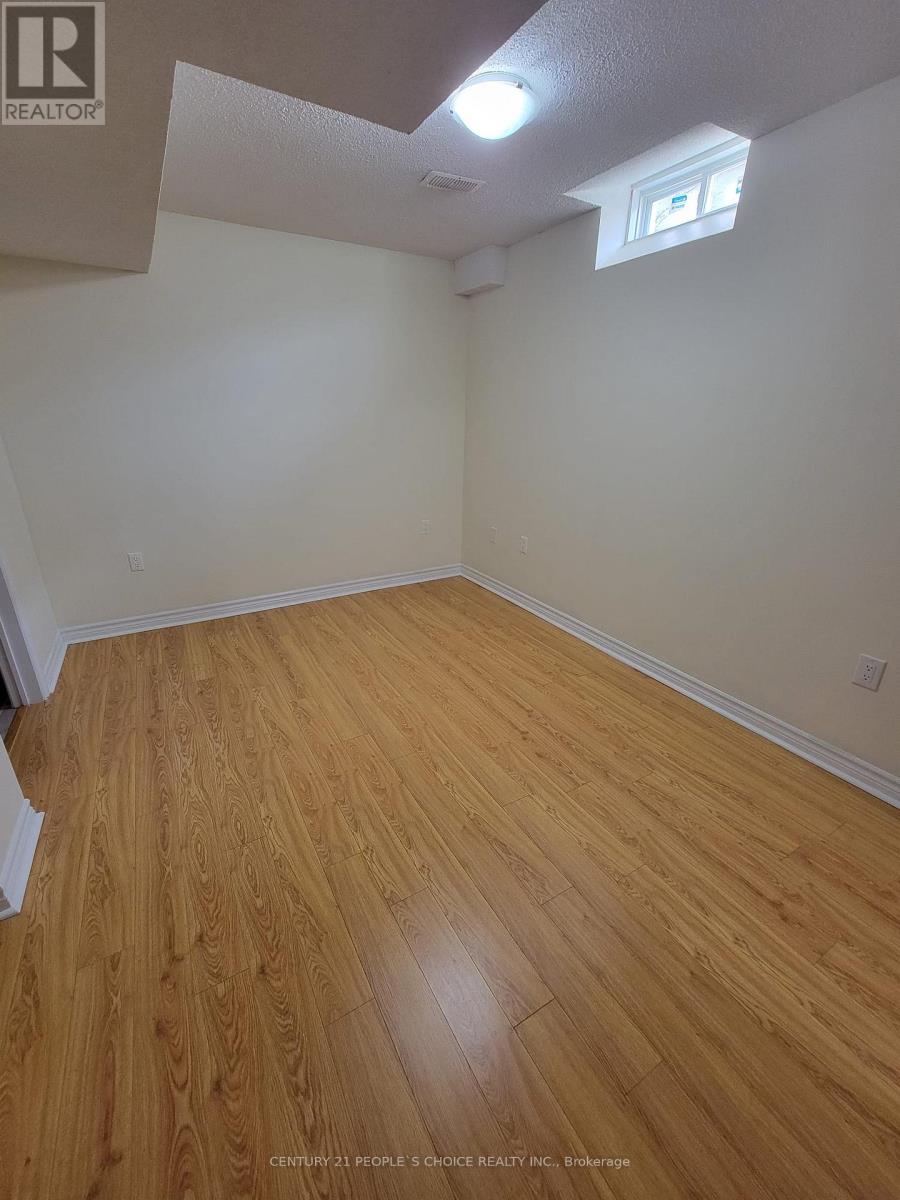 Photo 6 of Lower Level 783 Millworks Crescent, Mississauga ON