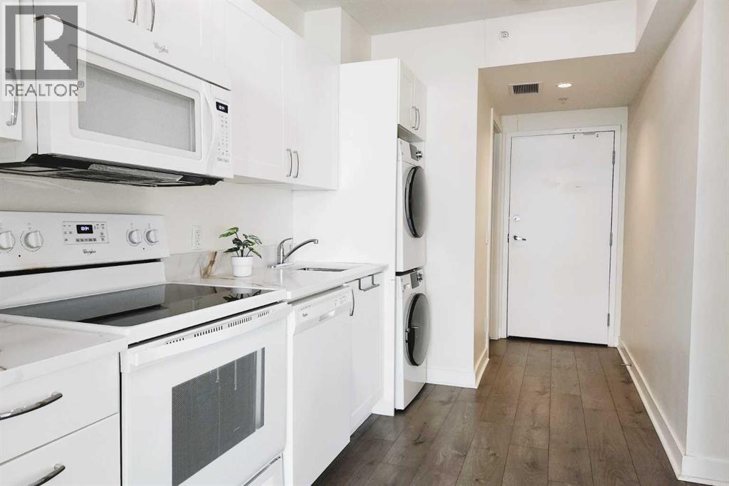 Photo 10 of 410 10 Brentwood Common Nw, Calgary AB