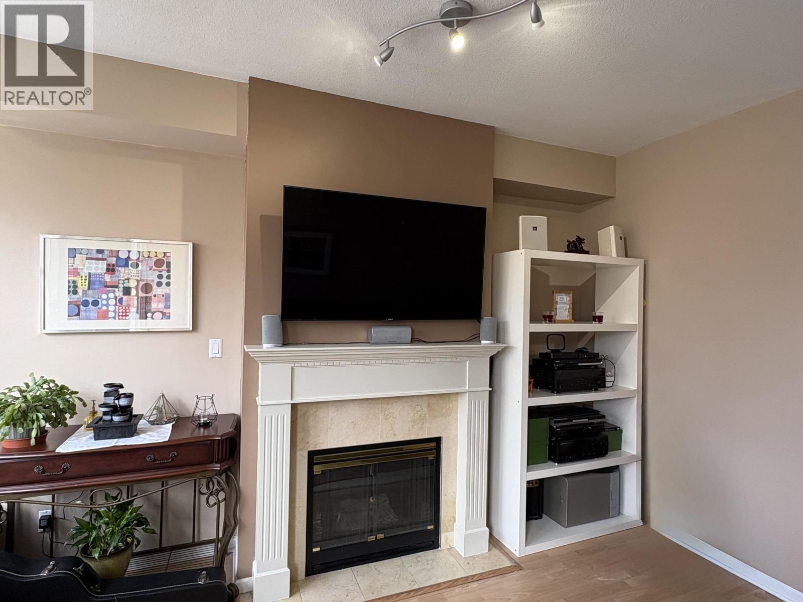 Photo 9 of 93 22888 Windsor Court, Richmond BC