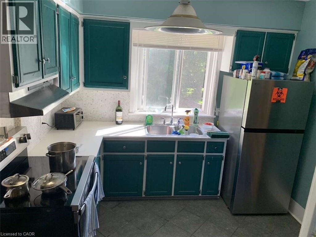 Photo 11 of 4322 Bampfield Street, Niagara Falls ON