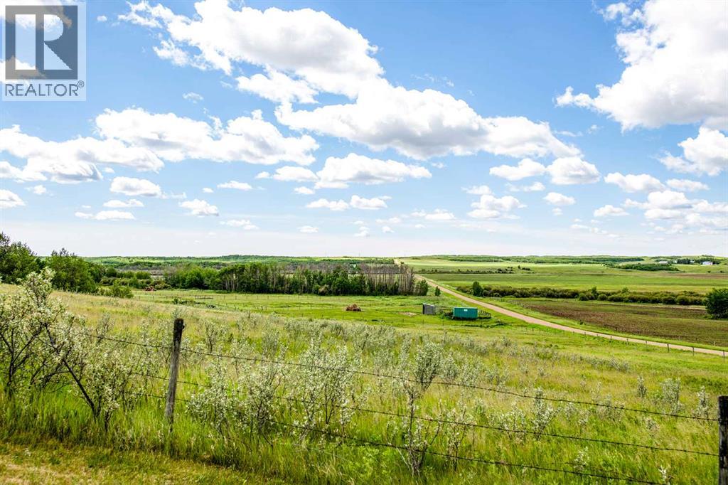 Photo 50 of West 1 2 6 41 5 W 4, Rural Provost No 52 Md Of AB