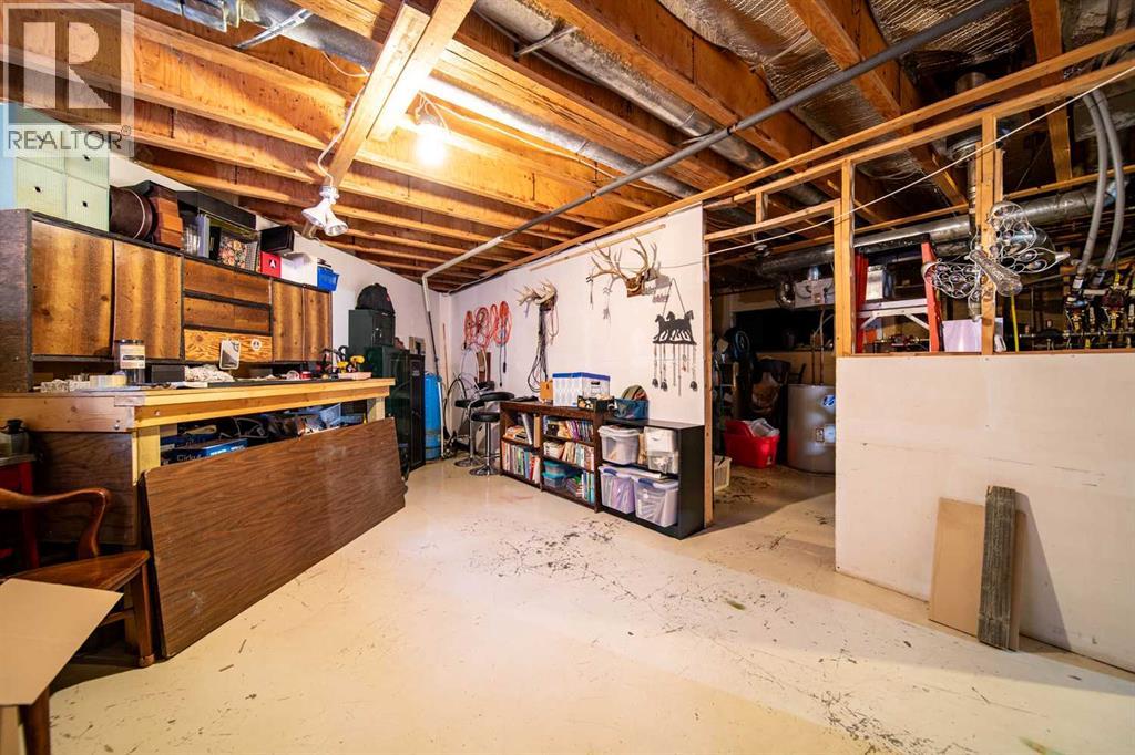Photo 42 of West 1 2 6 41 5 W 4, Rural Provost No 52 Md Of AB