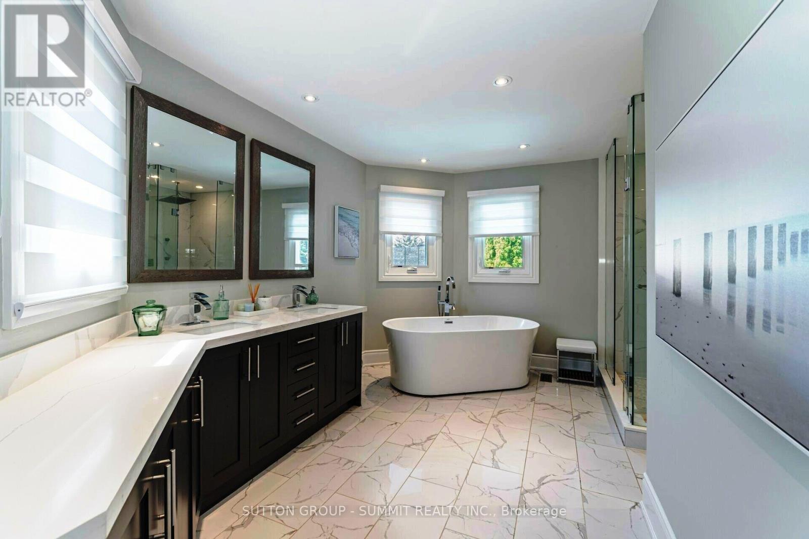 Photo 20 of 4508 Credit Pointe Drive, Mississauga ON