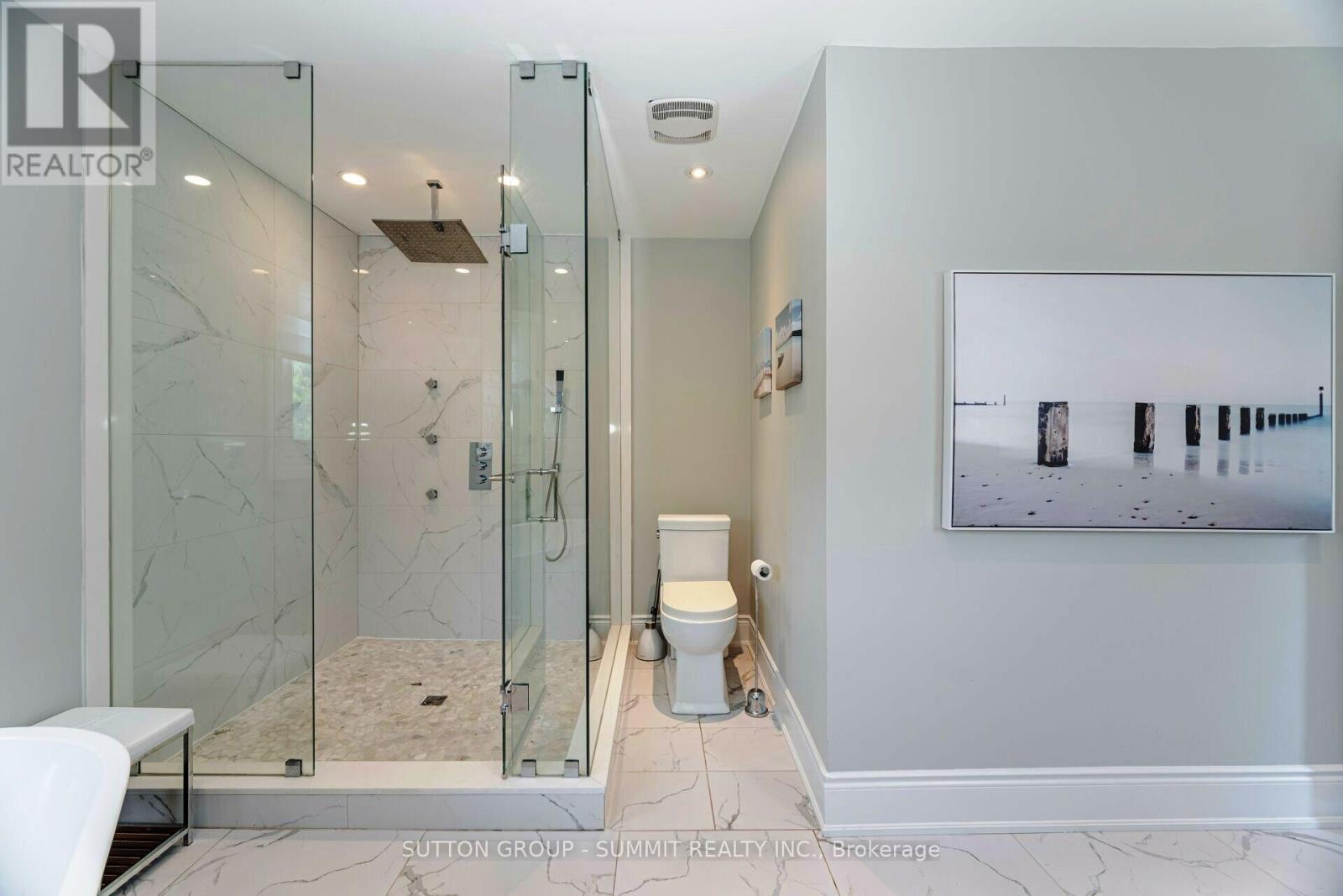 Photo 21 of 4508 Credit Pointe Drive, Mississauga ON