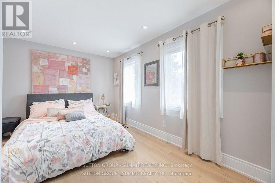 Photo 26 of 4508 Credit Pointe Drive, Mississauga ON
