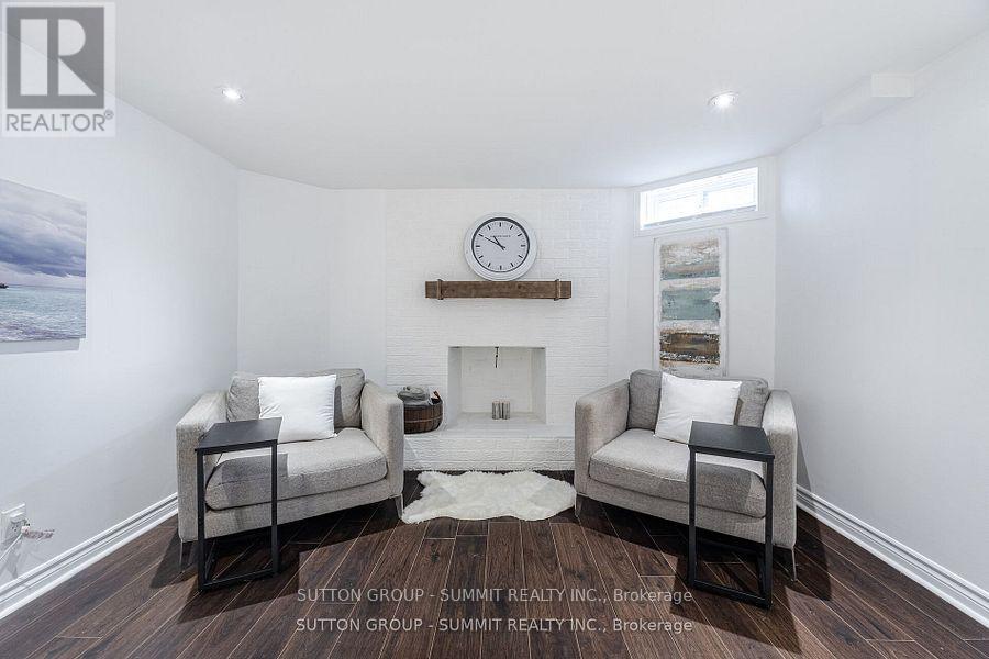 Photo 34 of 4508 Credit Pointe Drive, Mississauga ON