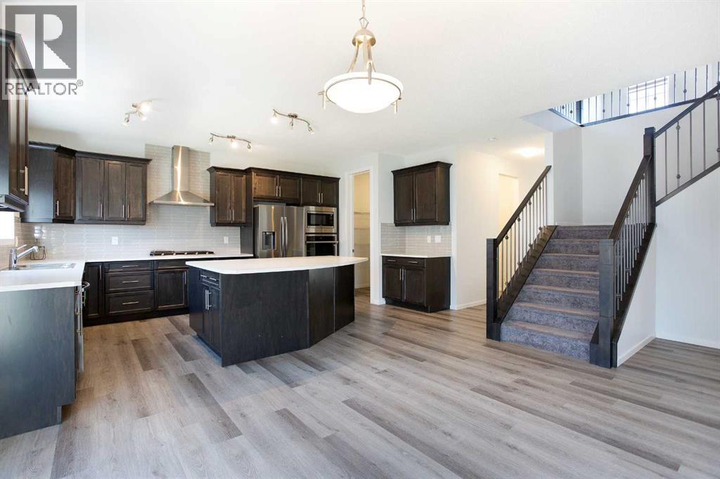 Photo 8 of 149 Yorkville Street Sw, Calgary AB