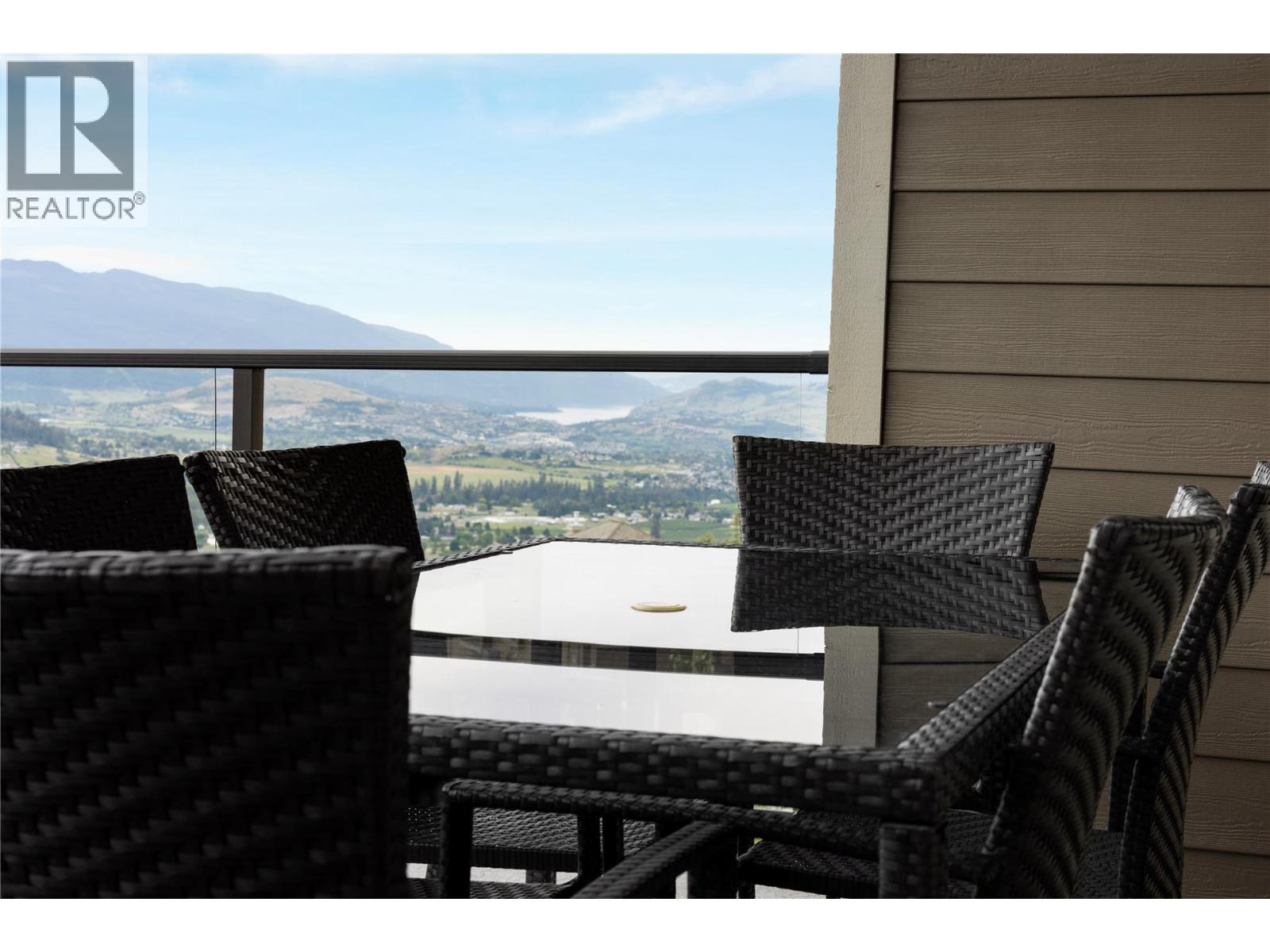 Photo 7 of 7221 Silver Ridge Drive, Vernon BC