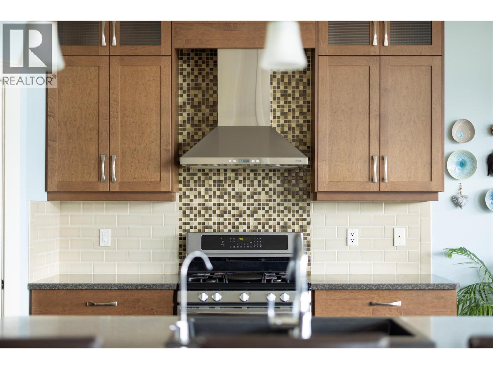 Photo 15 of 7221 Silver Ridge Drive, Vernon BC