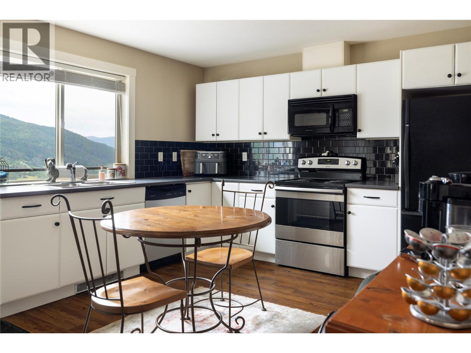 Photo 27 of 7221 Silver Ridge Drive, Vernon BC