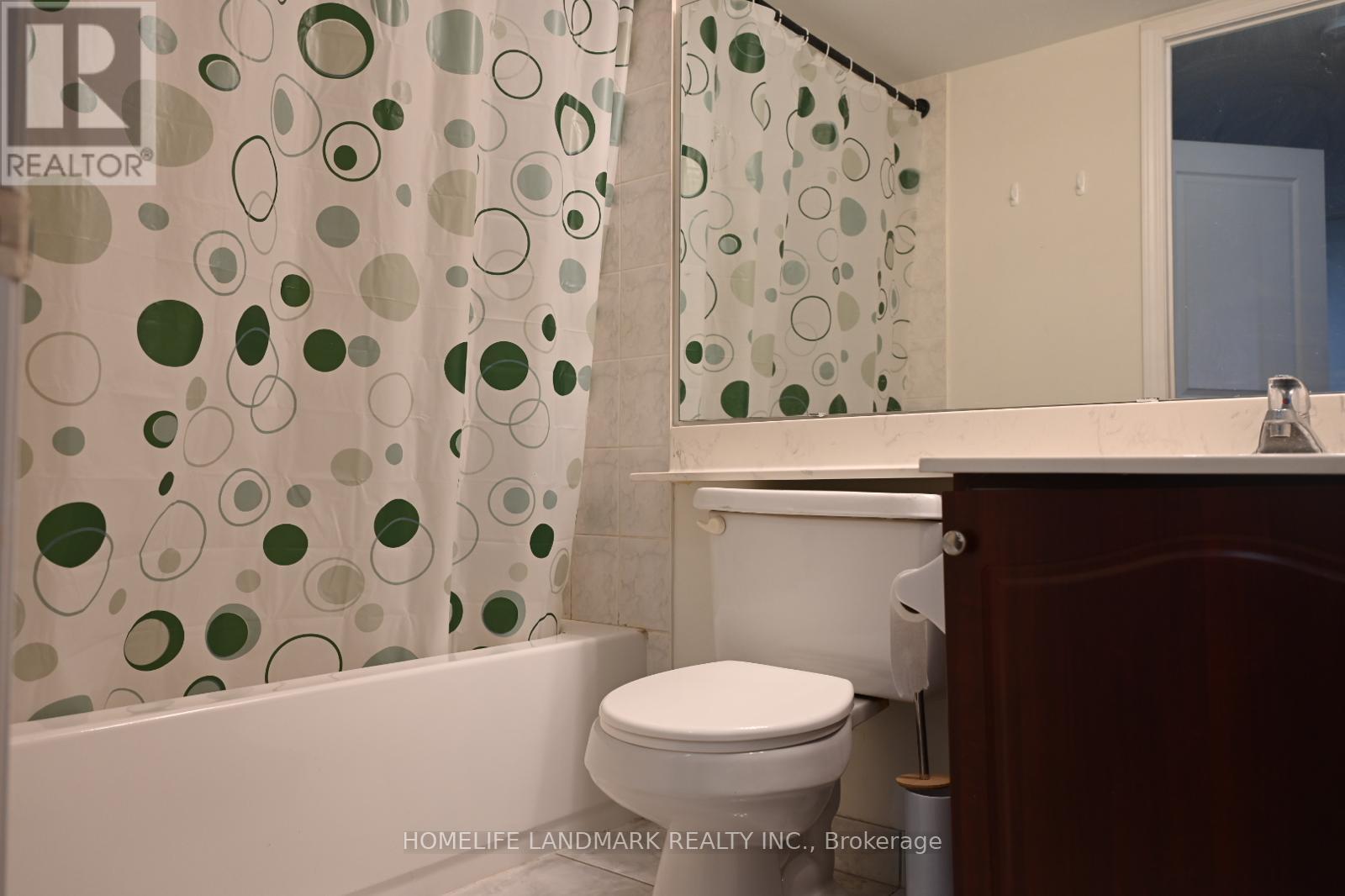 Photo 9 of 502 330 Red Maple Road, Richmond Hill ON