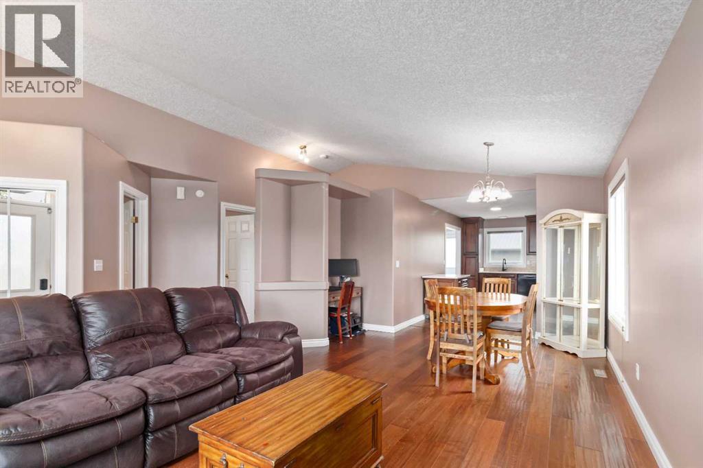Photo 10 of 474 Athabasca Avenue, Fort Mcmurray AB