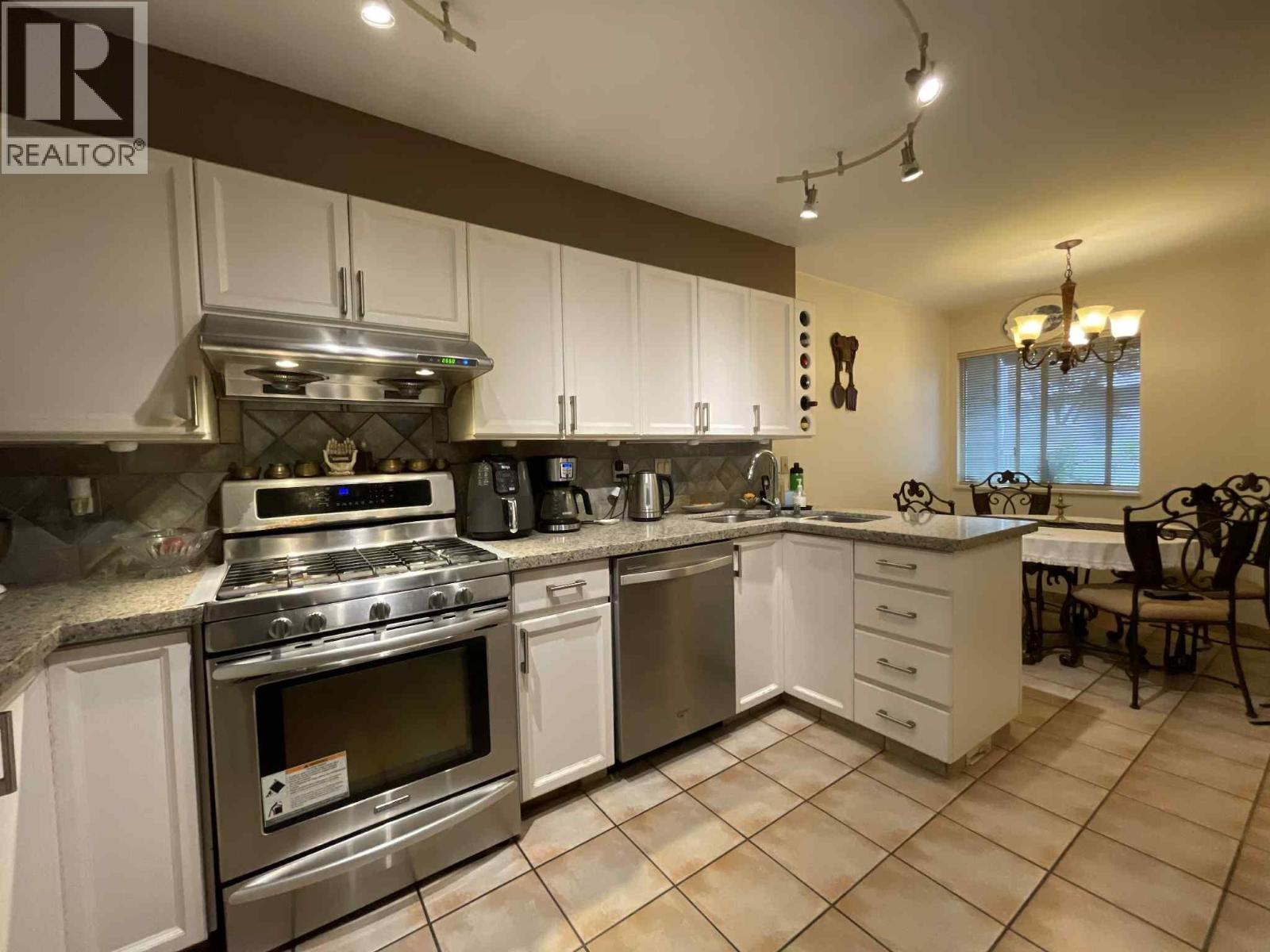 Photo 7 of 20 920 Citadel Drive, Port Coquitlam BC