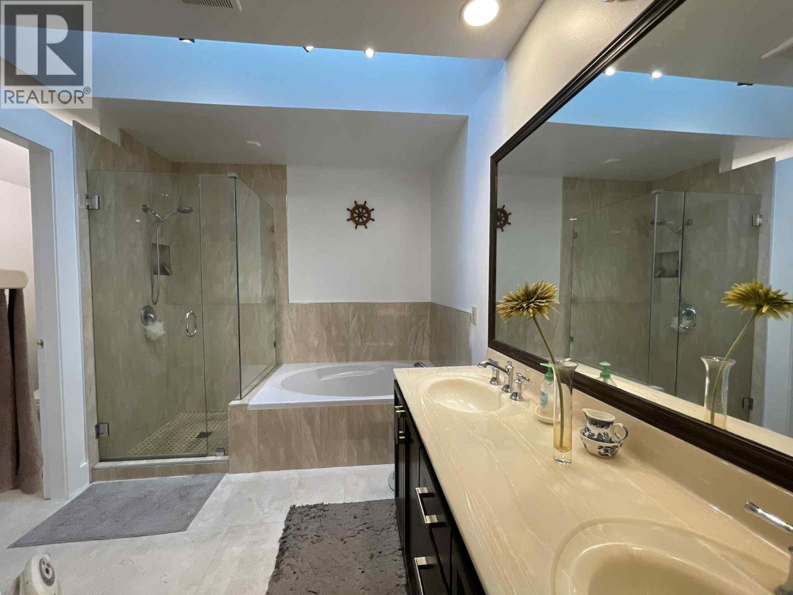 Photo 17 of 20 920 Citadel Drive, Port Coquitlam BC