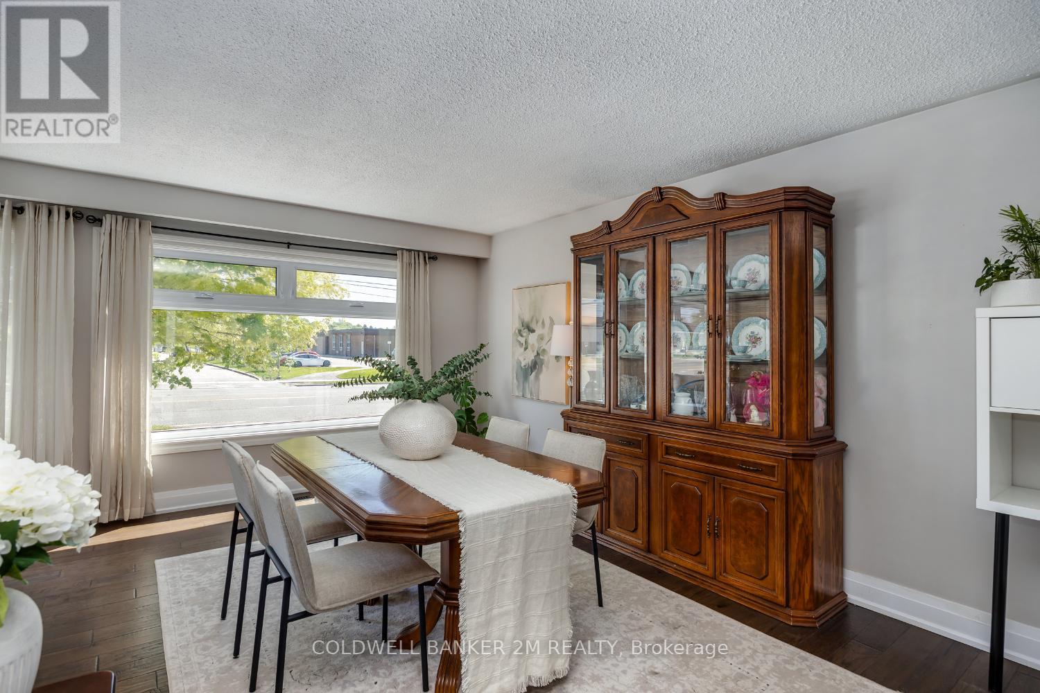 Photo 10 of 246 Harmony Road N, Oshawa ON